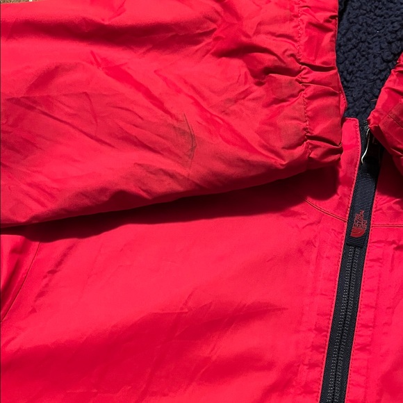 The North Face Jacket (Boy's Size: L 14/16) - Picture 12 of 13